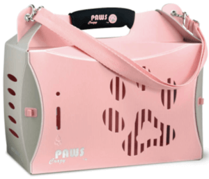 粉紅色寵物籠,上面有爪印。