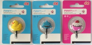 不同顏色的時髦 ipod 耳塞。