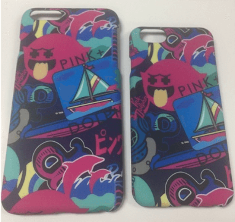 兩款手機殼的設計各不相同。